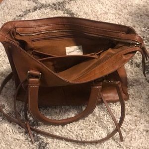 Universal Threads Pocketbook